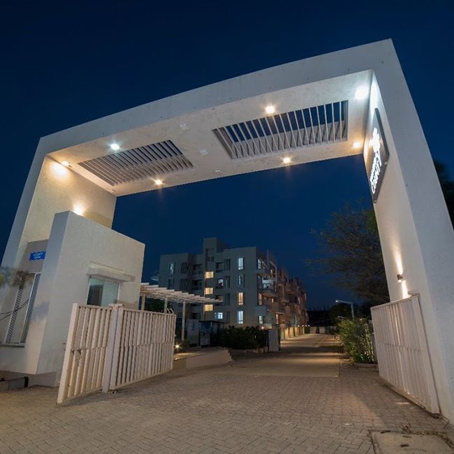 Entrace Gate